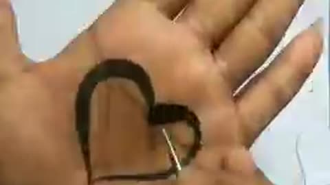 Easy 3D Trick Art Heart Hole In The Hand Optical Illusion