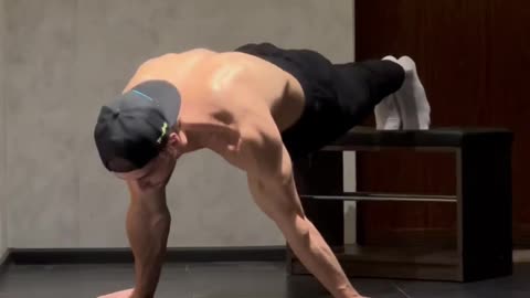 Straddle Planche Press Tutorial