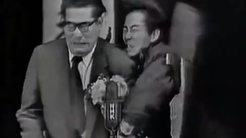 Ám sát Chủ tịch đảng CS Nhựt bổn - Inejiro Asanuma Assassination - 12-10-1960