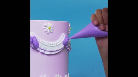 Decorating 2 Gorgeous Flower Cakes for Every Girl