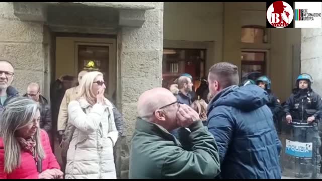 05/04/2022, TORINO. PROTESTA CONTRO MARIO DRAGHI