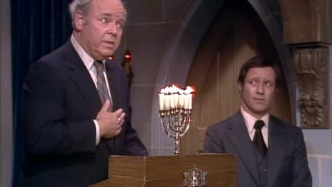 Archie Bunker gives the eulogy at Stretch Cunningham's Funeral