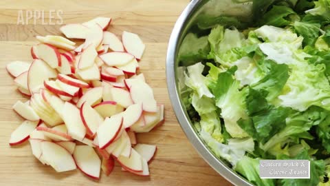 Healthy Apple & Grilled Chicken Salad with Cheddar Cheese Toasts