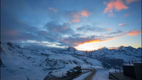 15 seconds to see the rapid changes of the Matterhorn in Switzerland
