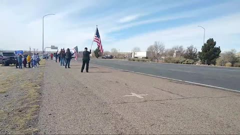 The Peoples Convoy - Albuquerque New Mexico - I-40 East Pedestrian Bridge Trucker Rally!
