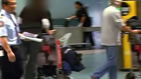 What is this man hiding in his trousers? caught on camera - Airport