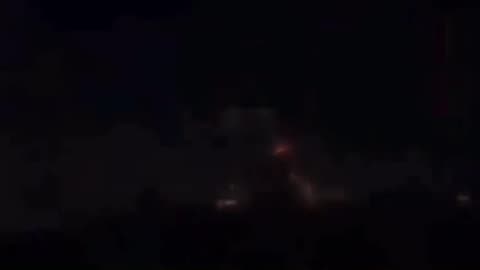 🚨 Israel has bombed Syria’s Aleppo International Airport and runway. 💥