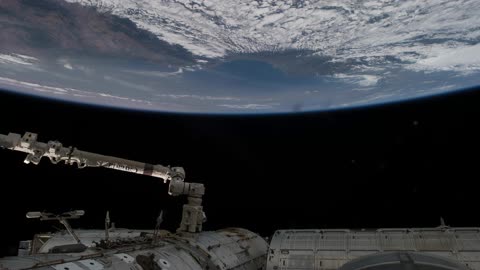 Astronaut's View: Earth's Splendors from the ISS in 4K