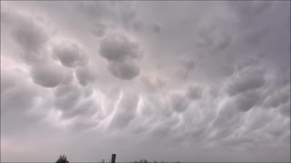 Absolutely Stunning Clouds Gusting Over Grunthal Manitoba in High Speed