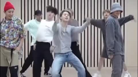 BTS dance video 🥰