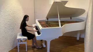 Beethoven Moonlight sonata Op.27 No.2 Mov. 1,2,3. Xuanna at 12 years old
