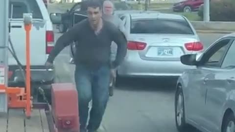 HILARIOUS Road Rage Video Shows Exactly Why Guns Are Necessary