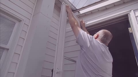 Common Sense DIY E09 Storm Door - Screen Door Repair