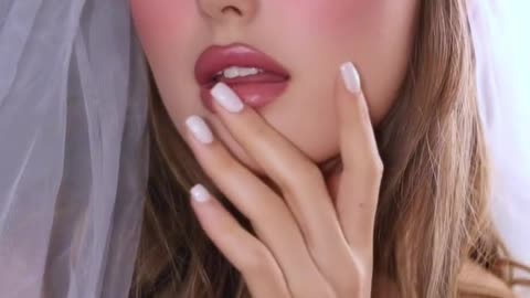 Soft and classic bridal makeup