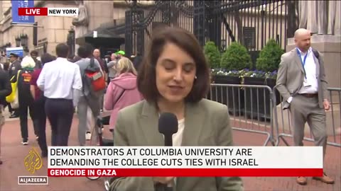 Columbia_University_protests__Crowds_demand_school_cut_ties_with_Israel