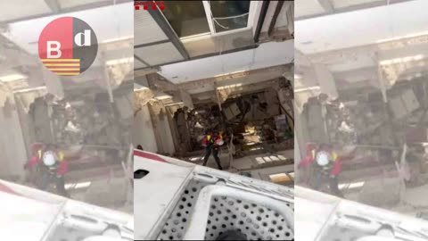 Buscan personas atrapadas tras el derrumbe de un edificio en Badalona