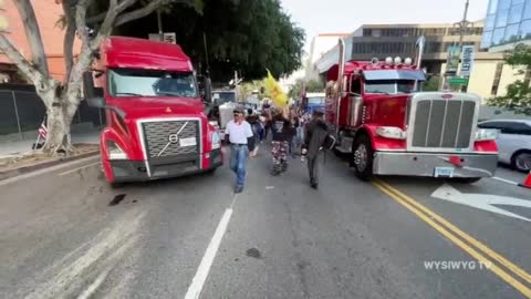 The People's Convoy- Walk Through and counter protester-Defeat The Mandates rally in Los Angeles,CA