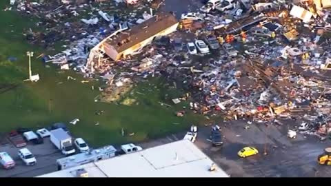 Tornadoes cause damage in Oklahoma; storms rock central US.