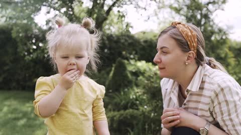 Child Eating Strawberry (How To Eat Strawberry)