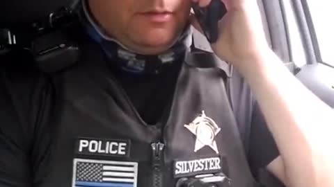 Cop DESTROYS Lebron James in Hilarious Tik Tok