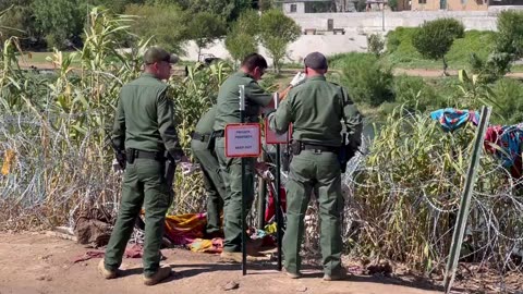 US Southern border: Border Patrol is cutting the barbed wire to let migrants in