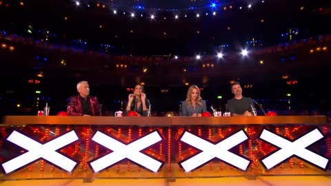 Britian Got Talent Golden buzzer on Amazing Beatboxing