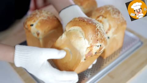 You no longer need to buy bread. How to make Olive Cheese Bread