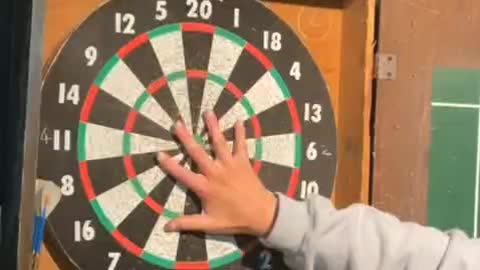 DART GAME.... Could it be otherwise? 😳 💥 🤦‍♂️