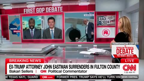 CNN set breaks out into hysterics over Vivek's "debate prep"