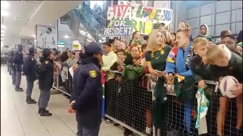 Fans await the arrival of South Africa Rugby at OR Tambo Airport