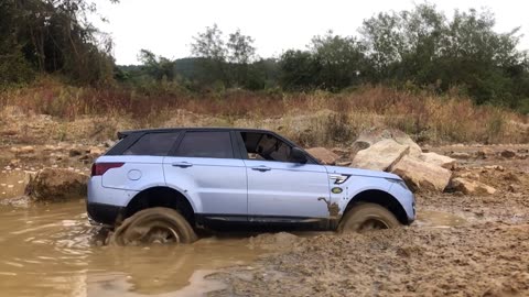 #017 MST-CFX LAND ROVER | RANGE ROVER SPORT Off-road & Mud Driving 4X4 RC Car