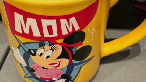 Walt Disney World Minnie Mouse and Castle Mom Mug #shorts