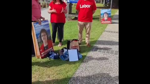 Labour In Wollongong Harbour 27th April 2024