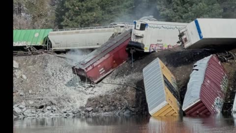 Train cars derail into river near Quinn's Hot Springs