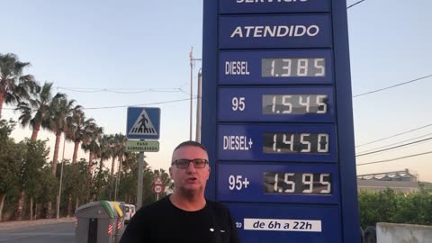 Prezzo benzina in Spagna ad APRILE 2024 DOCUMENTARIO ma non dovevano mica abolire le accise sui carburanti come promesso da quelli del governo attuale e da quelli di prima in campagna elettorale agli italiani?