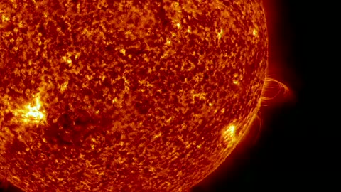 THE SUN IN ULTRA-HIGH DEFINITION (4K) VIDEO