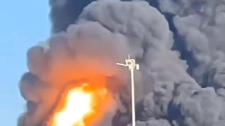 Massive Explosion After Reported Missile Attack on an Oil Facility in Saudi Arabia
