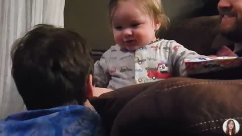 Cute Baby Overload! Hilarious Giggling Moments Caught on Camera