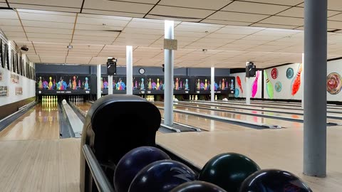 San dee Lanes bowling VID_20210724_114038