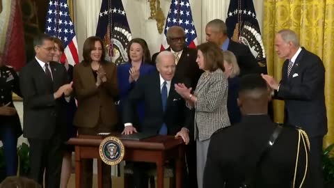 Nancy Pelosi Tested Positive for RONA this morning.Here is Pelosi KISSING Ole Joe on the cheek