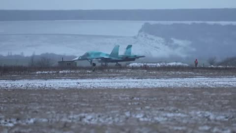 The crews of Su-34 bombers attacked an enemy fortified area