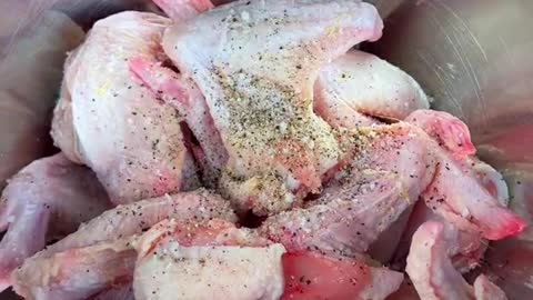 Sweet&SpicyWings#chickenwings#food#tiktokfood#FoodTok#tiktokcooking.