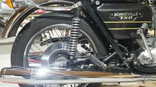 1979 Triumph Bonneville 750cc overview and clutch disk replacement Part: 1