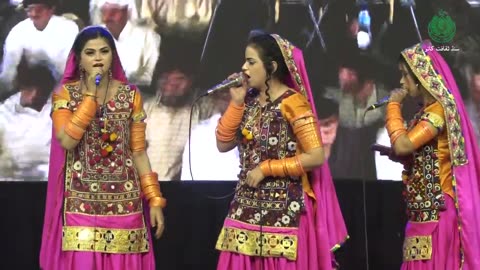 Sindhi cultural song. Akhriyon Megh Malhaar - Fiza Marvi Group
