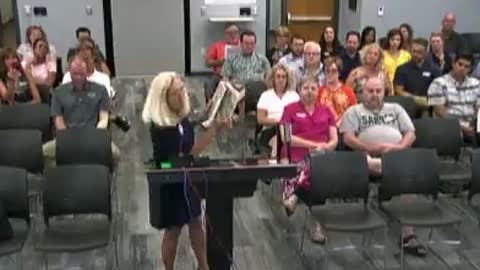 Grandma reads a book given to her grandkids in school AT school board meeting, They cut her mic