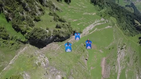 Wingsuit Flying Formation in "The Crack" | Miles Above 3.0