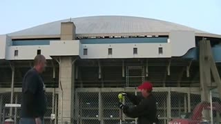Softball destroys Texas Stadium
