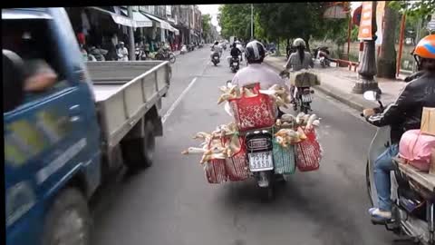 Vietnam, Huế - goose chase 2013