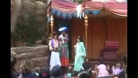 Aladdin's Oasis--Disneyland History--1990's--TMS-600