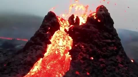 Volcano zoom image